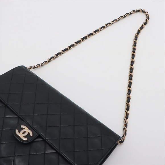 Authentic CHANEL black lambskin gold hardware quilted bag - Picture 7 of 16